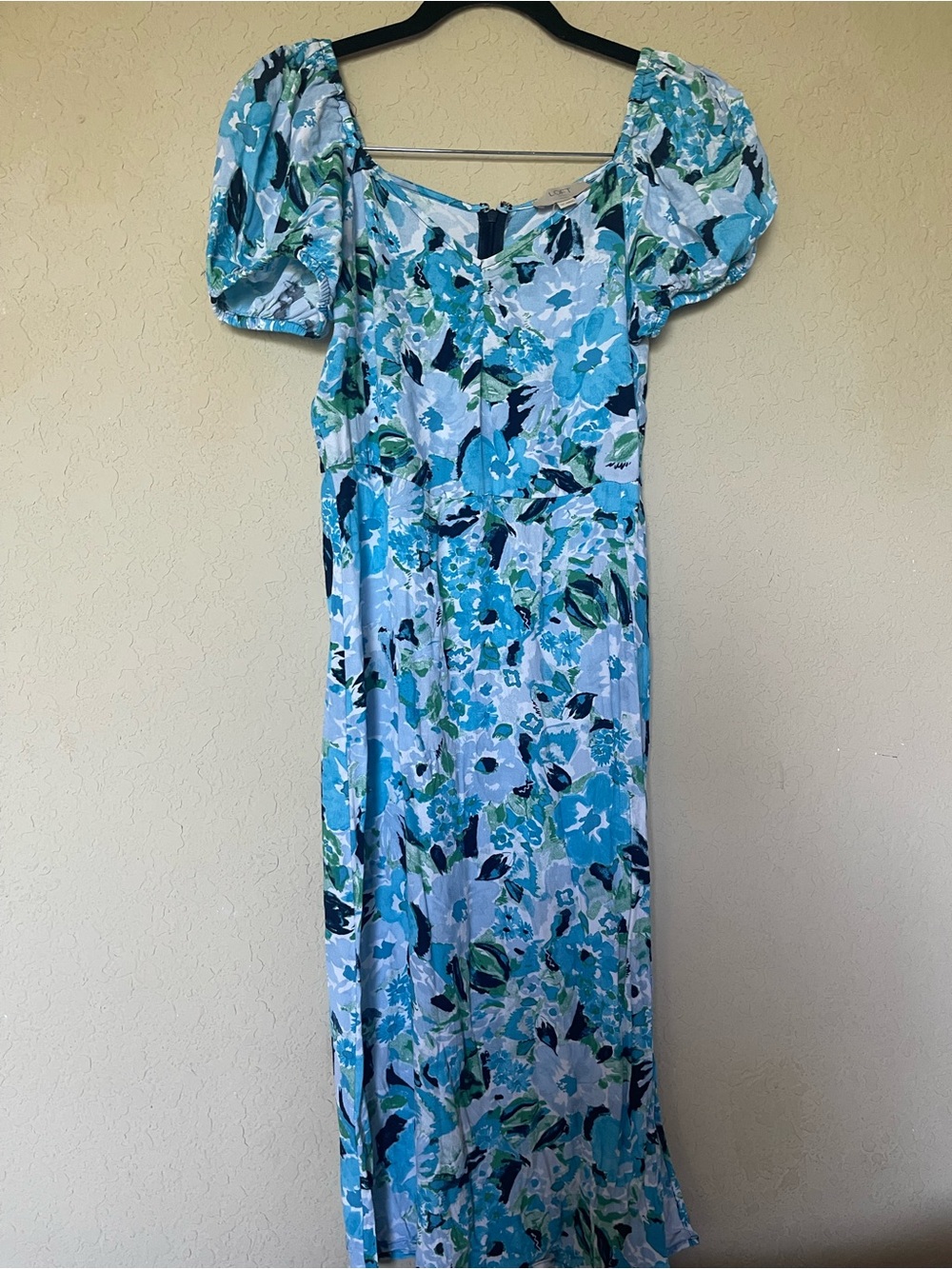 LOFT Blue and Aqua Floral Puff-Sleeve Maxi Dress